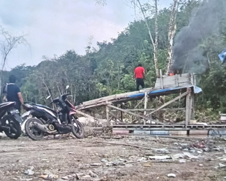 Mengusut Akar Korupsi di Balik Hancurnya Kebun Karet Pemda Kuansing