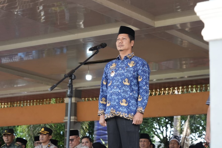 Peringatan Hari Guru Nasional (HGN), HUT PGRI, Dan HUT Korpri ke-54 Tingkat Kabupaten Kuantan Singingi Digelar di Lapangan Limuno
